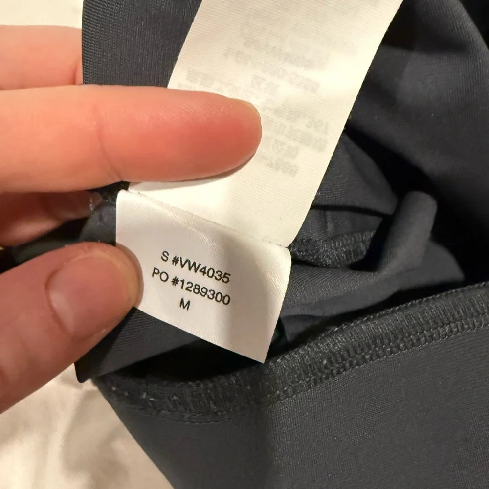 Vuori Women's Navy Pants - Picture 3 of 7